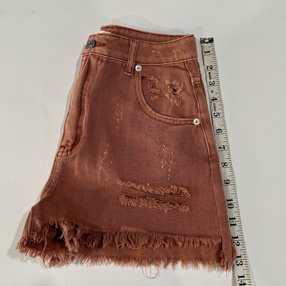 Mustard Seed Denim Shorts Distressed Frayed Hem - Size S.‎ - Picture 7 of 8